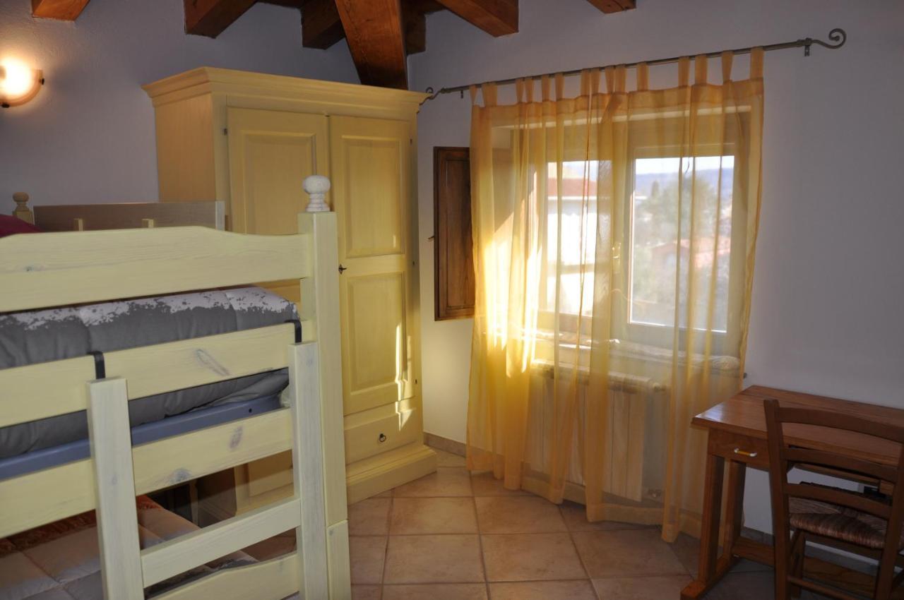 B&B Casa Ghiani Isili Екстер'єр фото