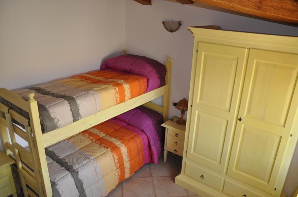 B&B Casa Ghiani Isili Екстер'єр фото