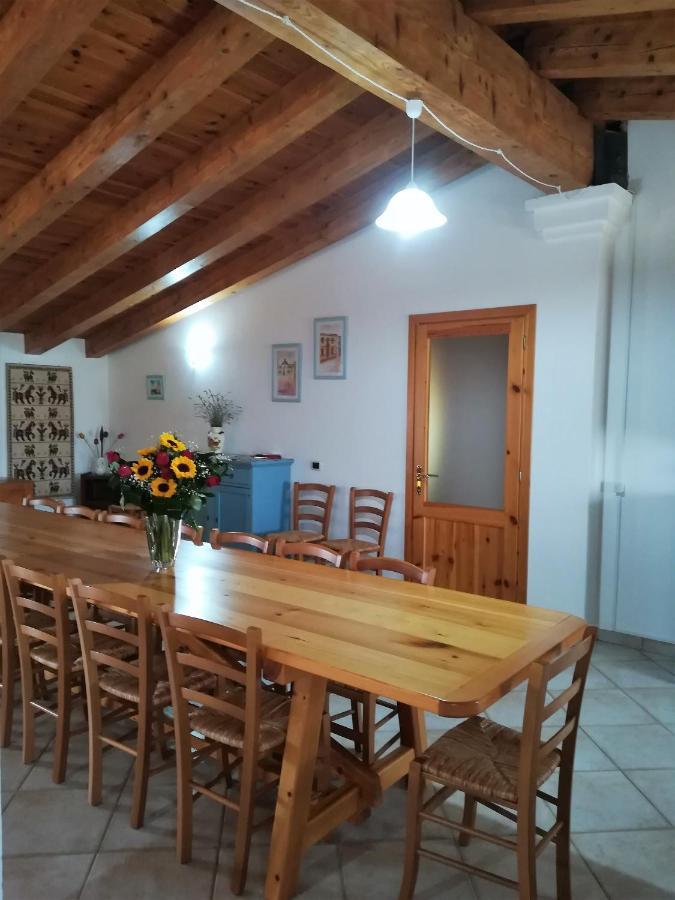 B&B Casa Ghiani Isili Екстер'єр фото