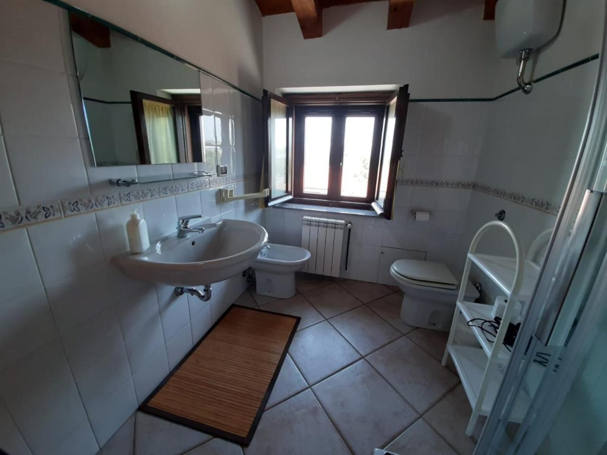 B&B Casa Ghiani Isili Екстер'єр фото